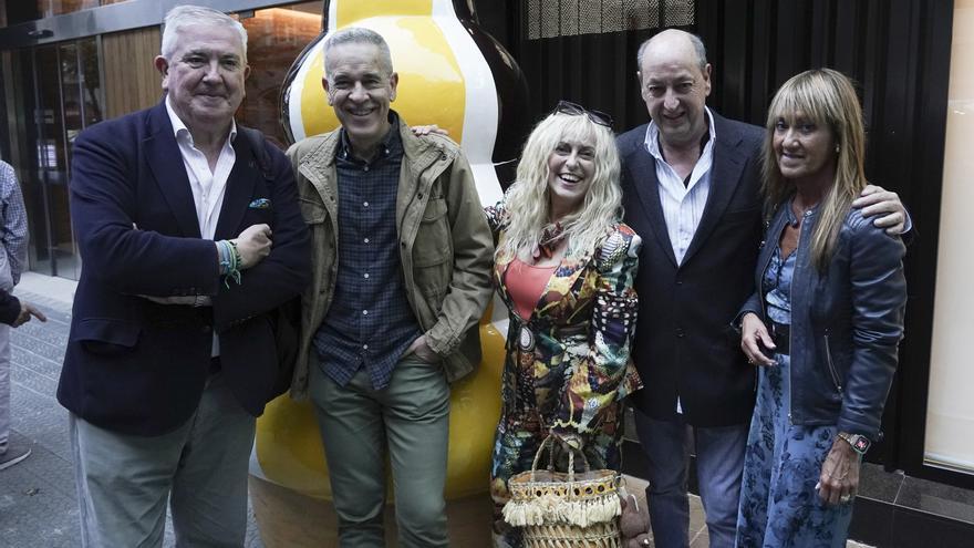 Don Manuel inaugura una nueva pastelería en Alameda Recalde
