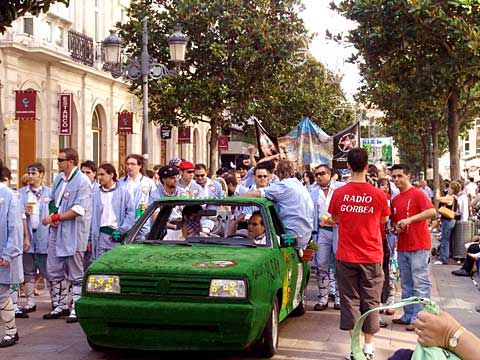 En imágenes: 30 años de la gran familia Hegotarrak