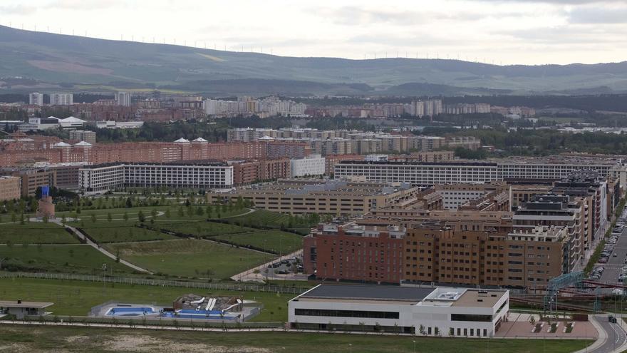 El solar de la calle Madres de la Plaza Buztintxuri prevé un