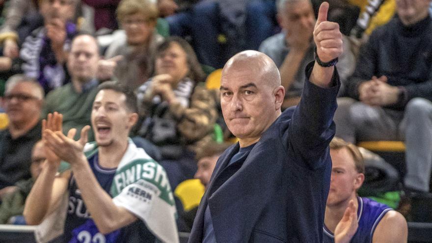 La enfermería del Surne Bilbao, rebosante de pacientes