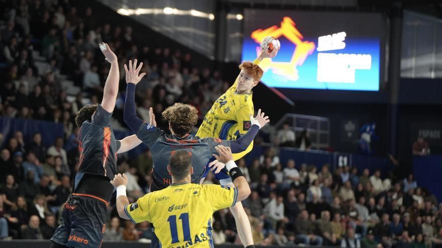 Al Bidasoa le derrotan sus errores en Montpellier