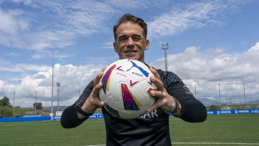 El Levante sondea a Luis García Plaza