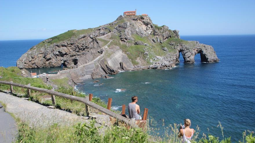 6.500 lagunek bisitatu dute Gaztelugatxe Aste Santuan