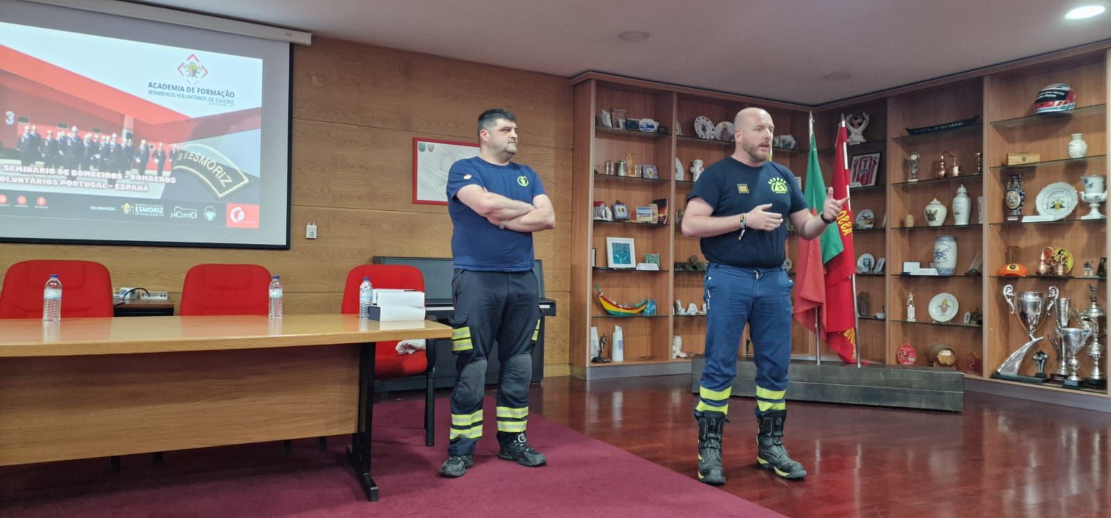 En imágenes: Protección Civil devuelve la visita a los bomberos de Portugal