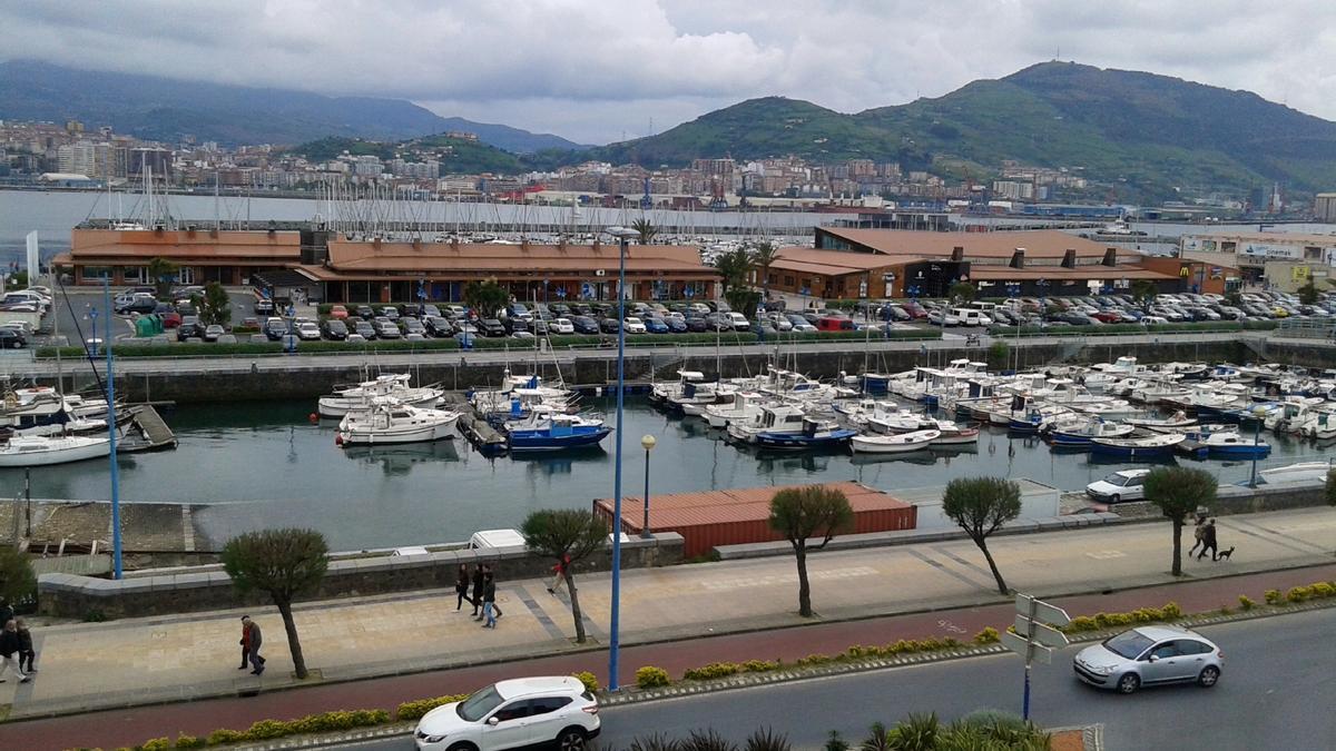 Vista panorámica del Puerto Deportivo de Getxo.