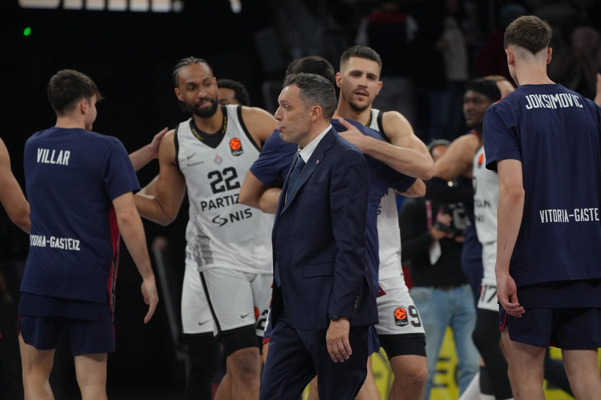 Todas las fotos del Baskonia-Partizan en el Buesa Arena