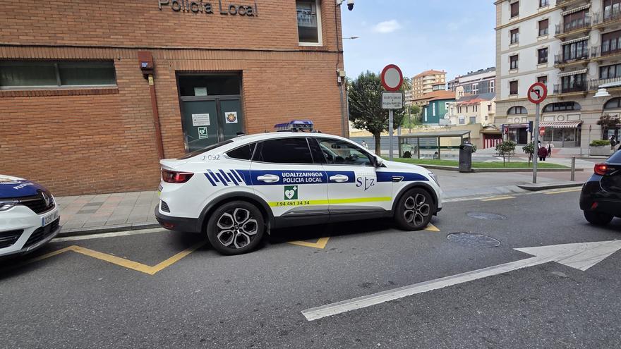 Exigen reforzar el dispositivo de seguridad de fiestas de Santurtzi tras el apuñalamiento a un menor