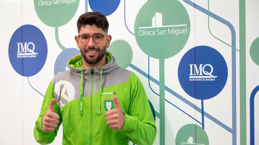 Joao Pinto ha pasado reconocimiento médico en la Clínica San Miguel.