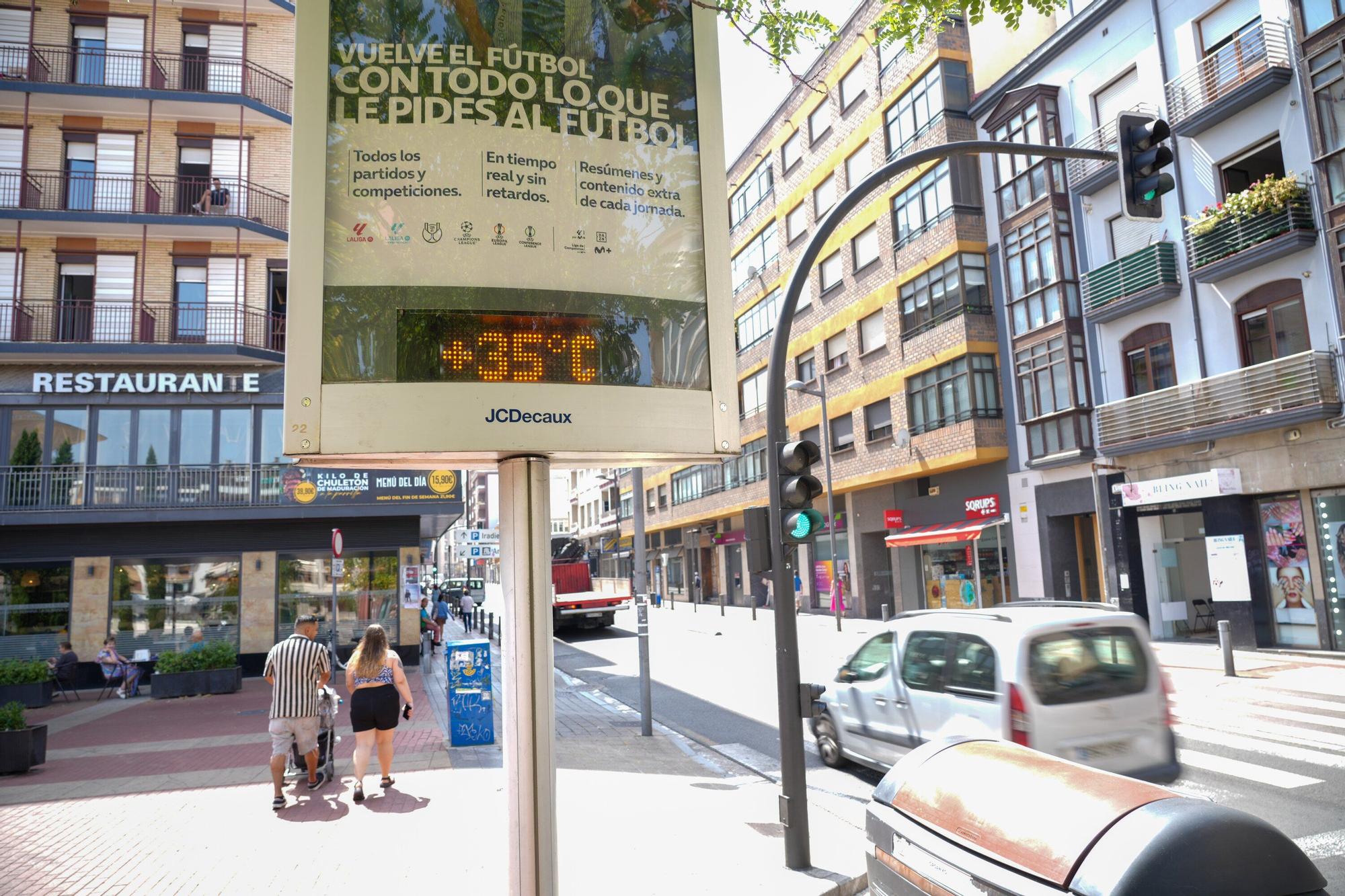 En imágenes: Vitoria se achicharra en plena ola de calor