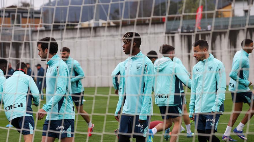 Nico Williams,  Maroan Sannadi y Unai Egiluz viajan a Getafe