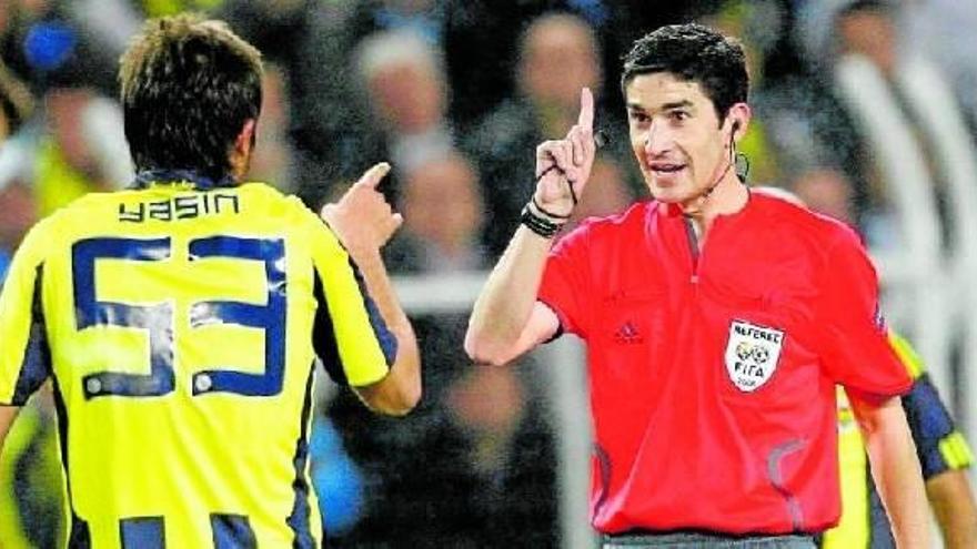 Alberto Undiano Mallenco alcanzó el punto álgido de su carrera en el Mundial de 2010 de Sudáfrica, al que logró ir con 37 años.