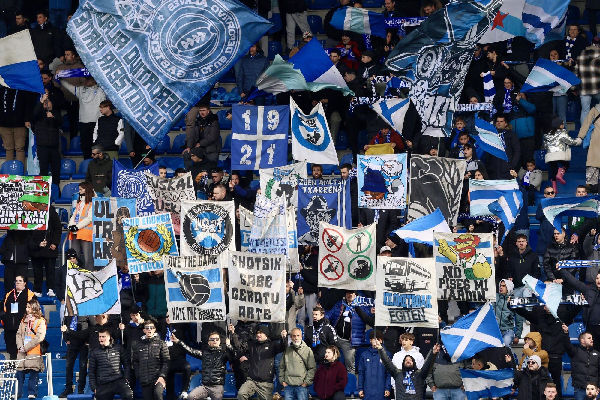 En imágenes: Ambientazo en el Alavés - Celta (¡Búscate en las fotos!)