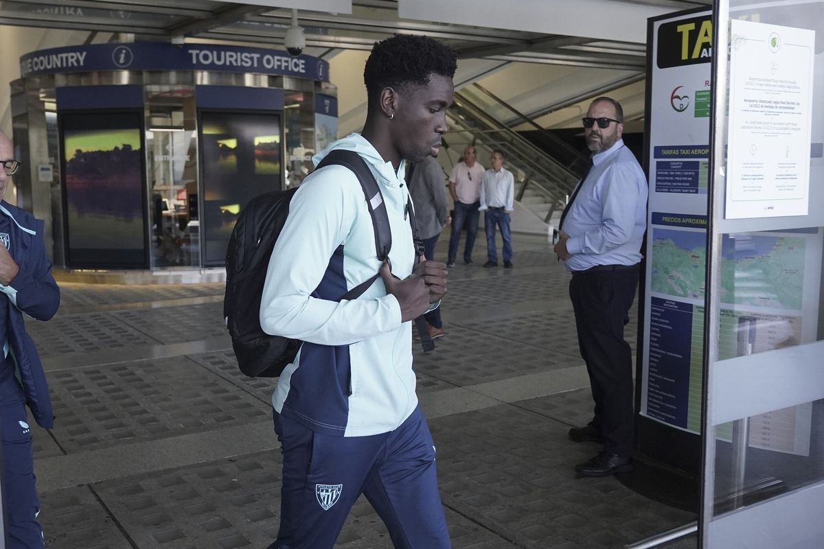 El Athletic vuelve a Bilbao desde Dortmund