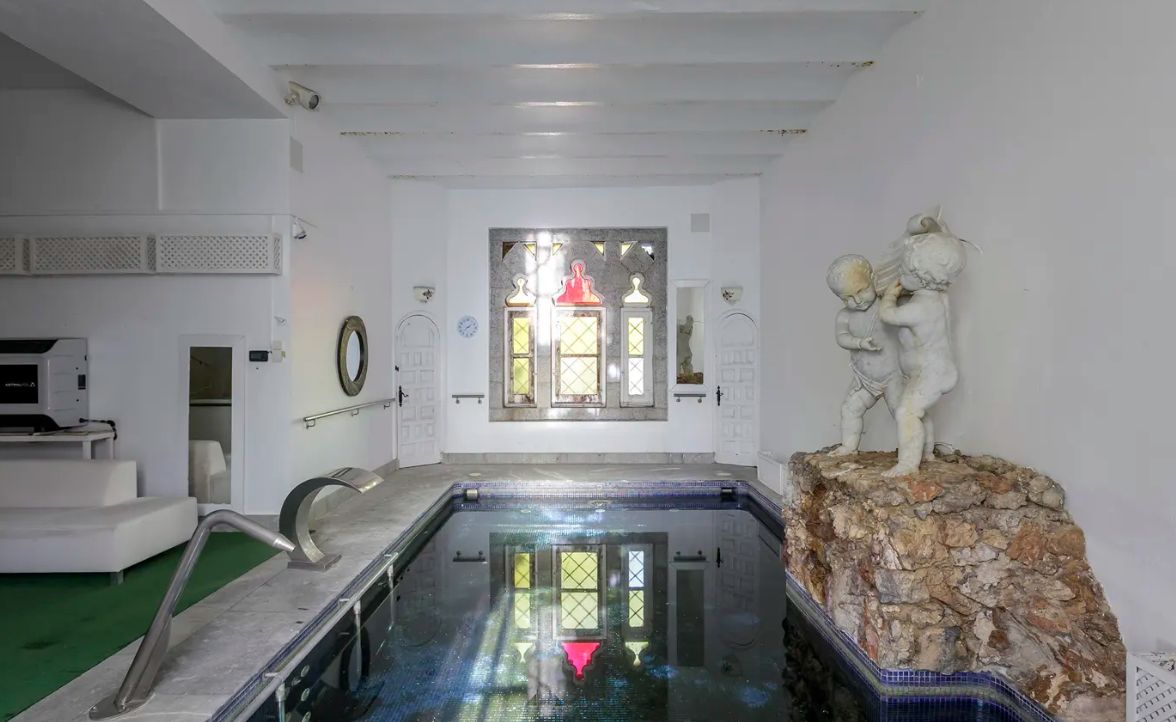 En imágenes: Se ponen a la venta el castillo y los jardines de Ocharan de Castro Urdiales