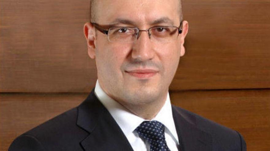 Onur Genç, consejero delegado BBVA sin hablar castellano.