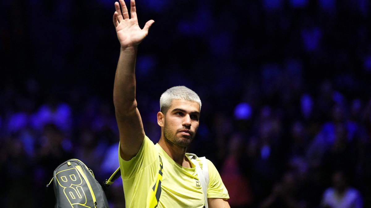 Carlos Alcaraz se despide del Masters 1000 de París en la primera ronda.