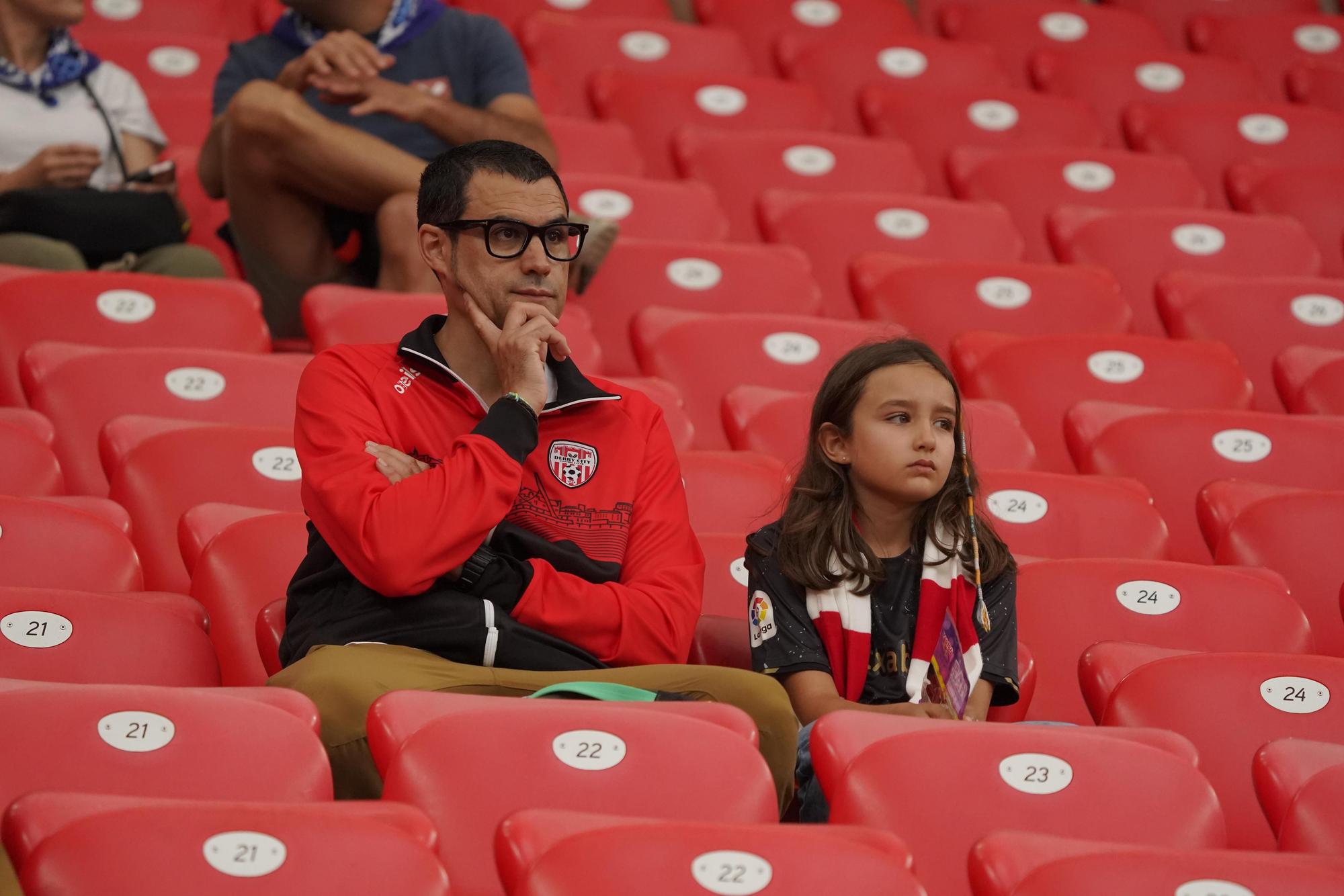 En imágenes: ¿Has estado en San Mamés viendo el Athletic-Sevilla? Búscate en nuestra galería