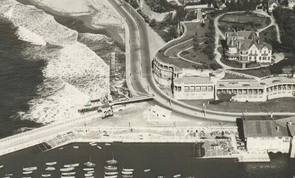Mansión de Echevarrieta en Punta Begoña antes de la Guerra civil.