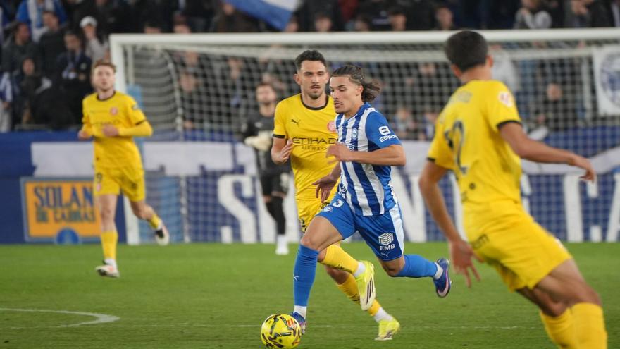 El 1x1 del Alavés-Girona: Yusi muestra el colmillo