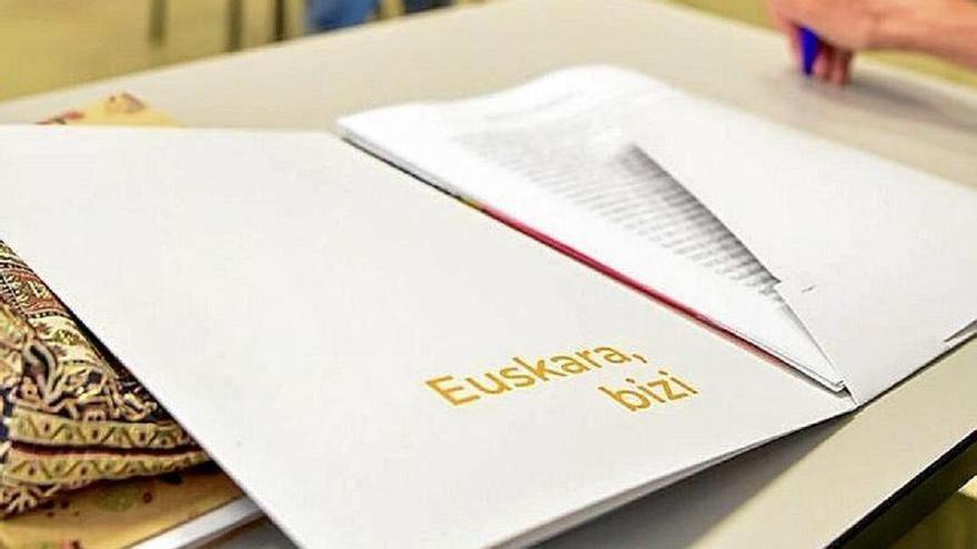 El Ayuntamiento de Donostia ofrecerá cursos gratuitos de euskara para los jóvenes