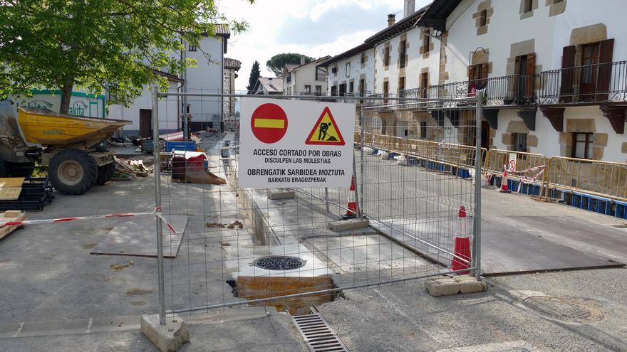 Iturmendi acomete obras en la calle Estafeta para evitar nuevas inundaciones