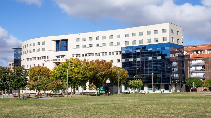 Condenada a 2 años de prisión una administrativa de Salud que accedió 171 veces al historial médico de su yerno