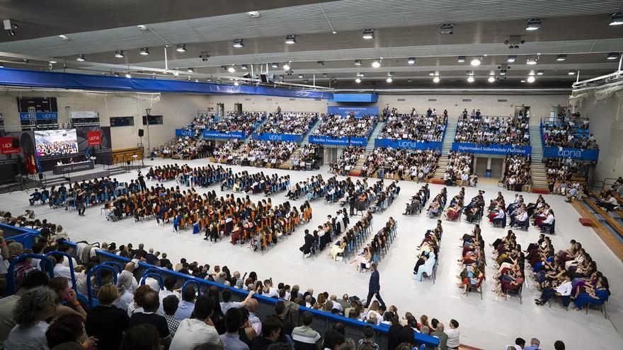 Investigan una posible intoxicación alimentaria en una fiesta de graduación en la comarca de Pamplona