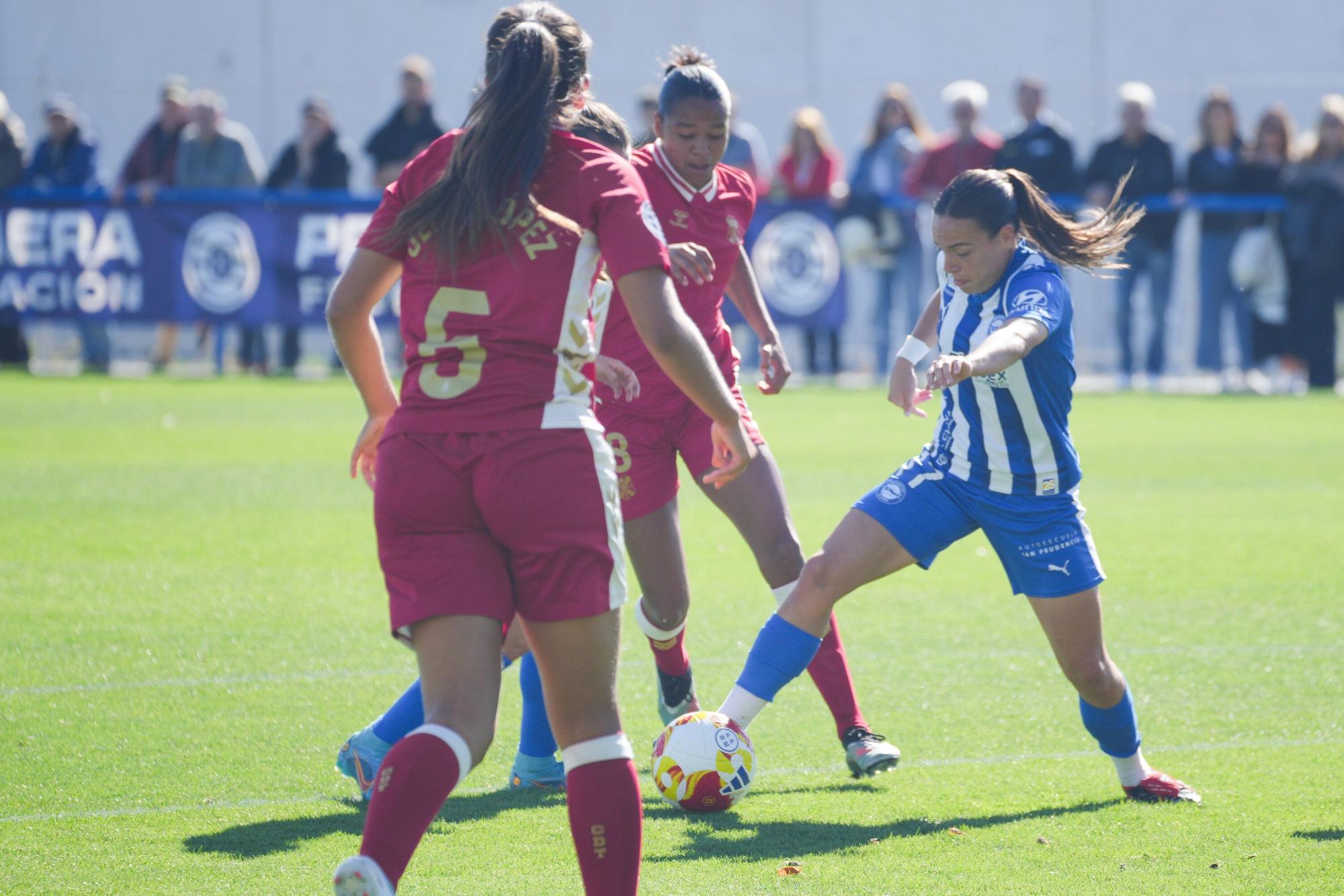 En imágenes: Las Gloriosas consiguen los tres puntos frente al Tenerife Sur B