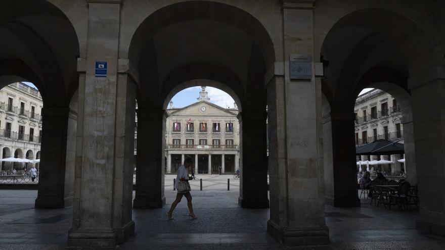 El Ayuntamiento de Vitoria premiará a los funcionarios con menos absentismo