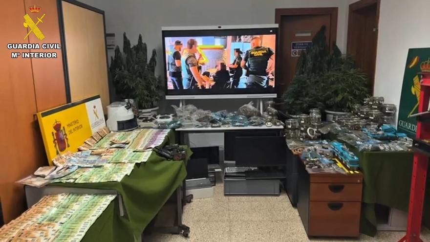 Detienen a diez personas en Mallorca por vender droga a turistas a través de dos asociaciones cannábicas