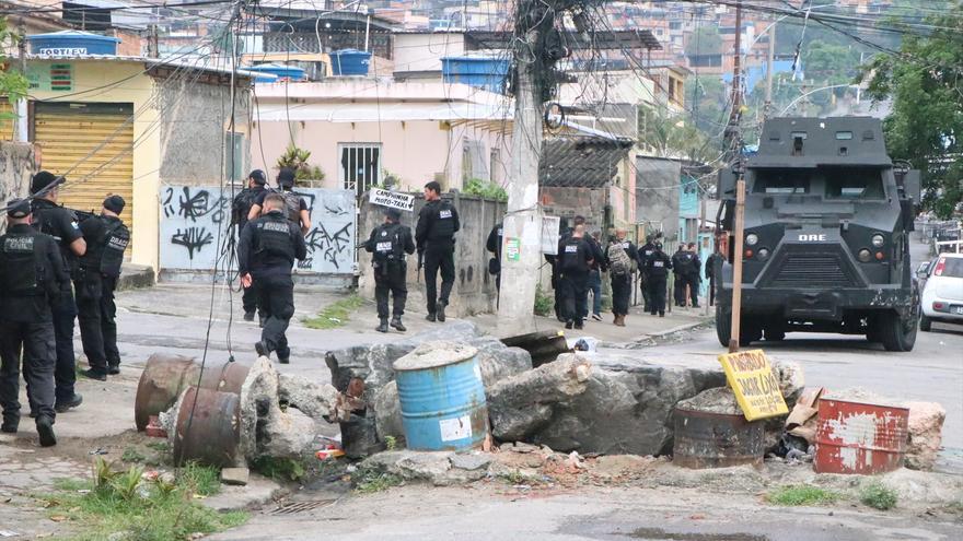 Letal operación contra el narcotráfico en Brasil: al menos 64 muertos y 81 detenidos en un megaoperativo policial