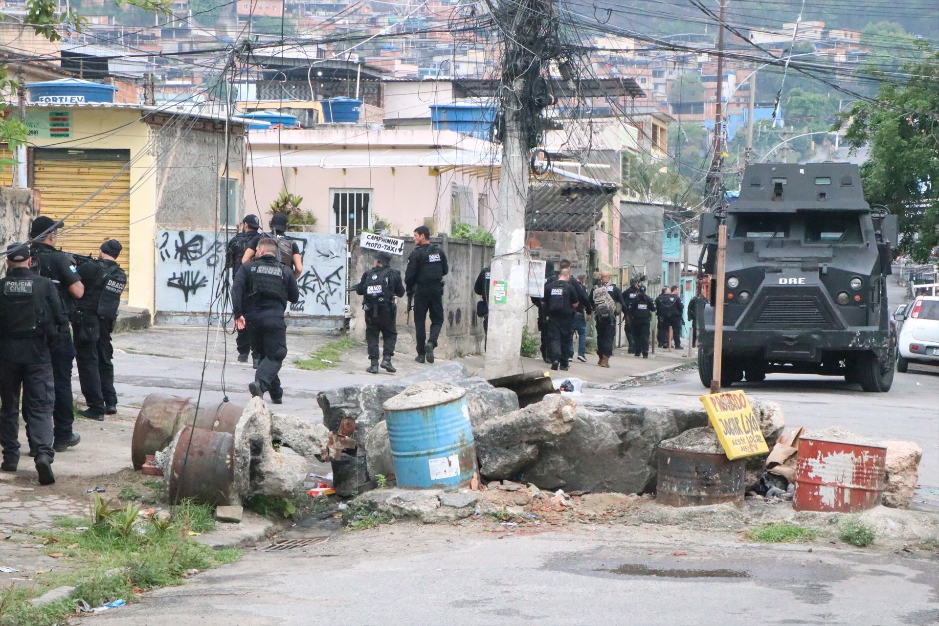 En imágenes: letal operación policial contra el narcotráfico en Brasil