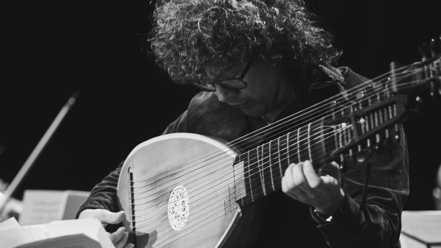 “Euskal Herriko Orkestra Barrokoa Europan goi-goian daudenen mailakoa izatea nahi dugu”