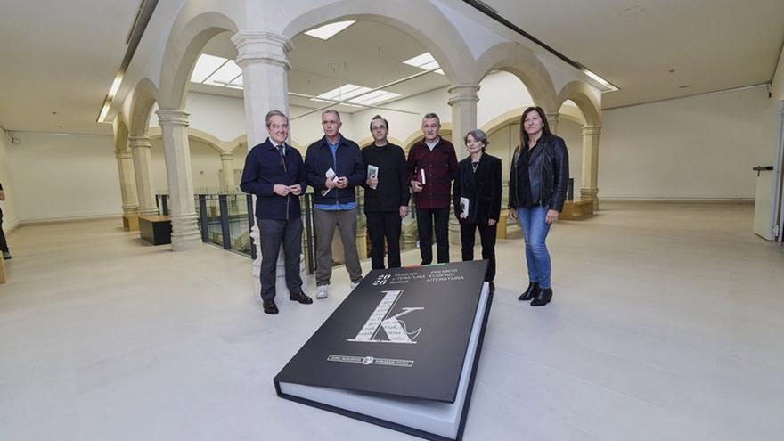 Matias Mujika Franco de Medinacelik eta Jon Gerediagak irabazi dituzte literatur itzulpen eta saiakerako Euskadi Sariak