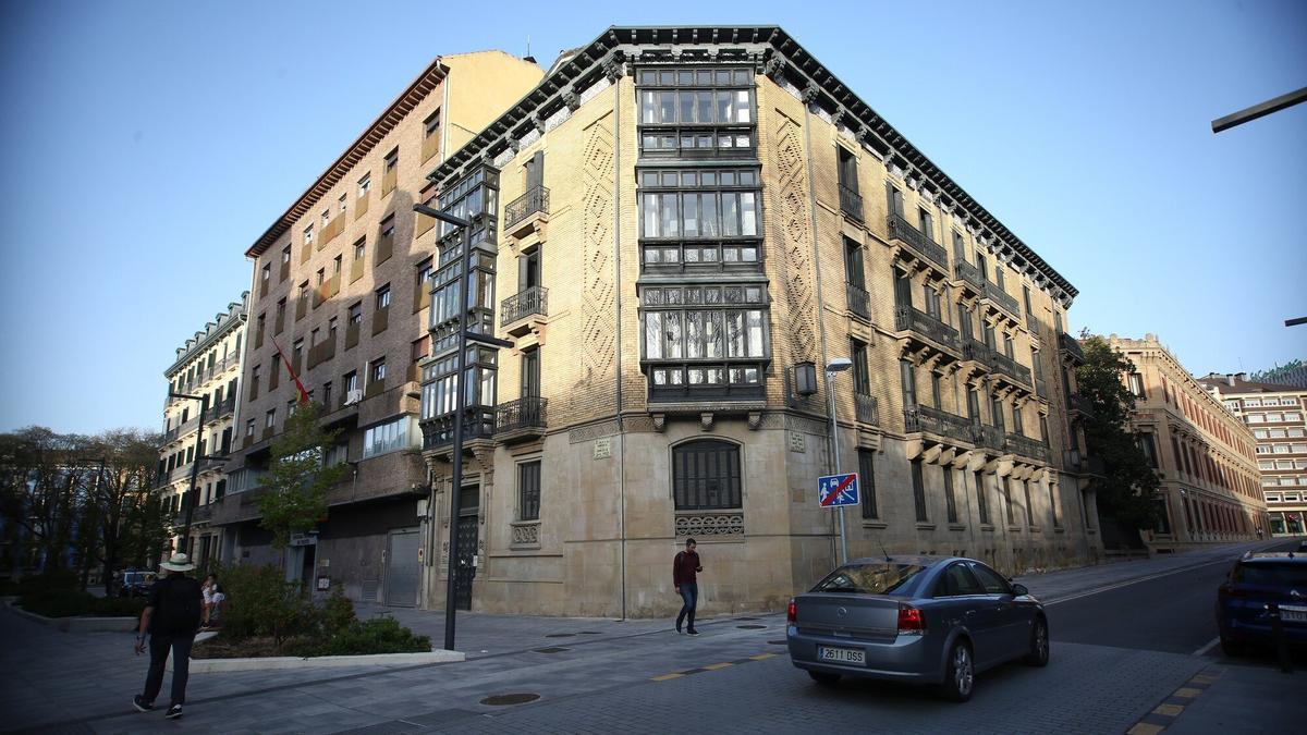 Exterior de la antigua sede de la Mancomunidad de la Comarca de Pamplona (MCP).