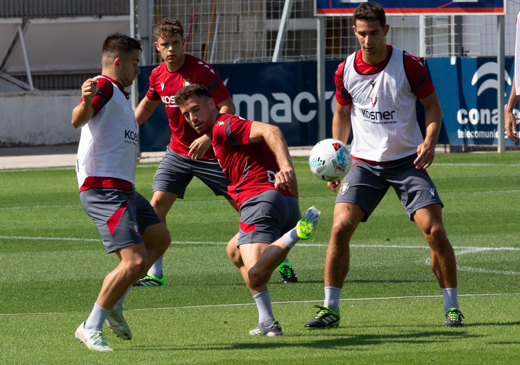 Fotos del entrenamiento de Osasuna en Tajonar del lunes 4 de agosto
