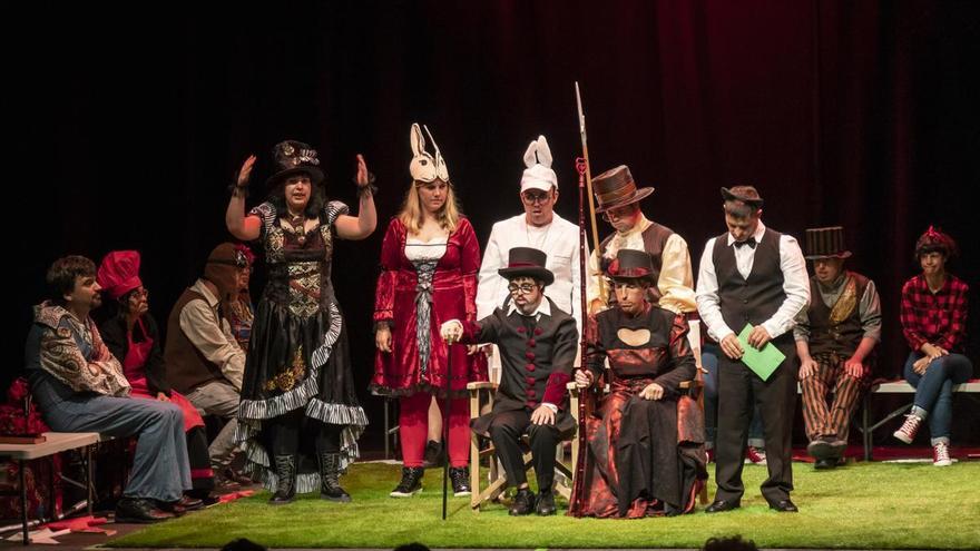 El grupo irundarra Ezezagunok, finalista en el IV Certamen Nacional de Teatro Clásico Amateur de Almagro