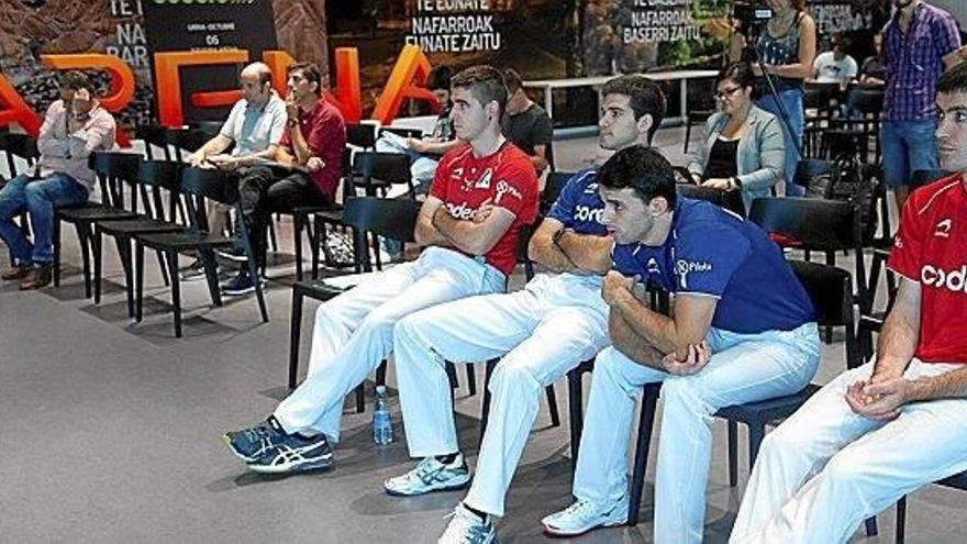 Cita de maestros en el arena