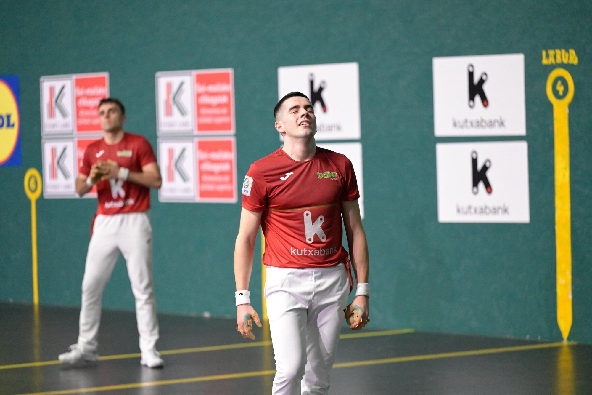 Murua y Gabirondo remontan a Peña II-Salaverri II en el Campeonato de Parejas Serie B.