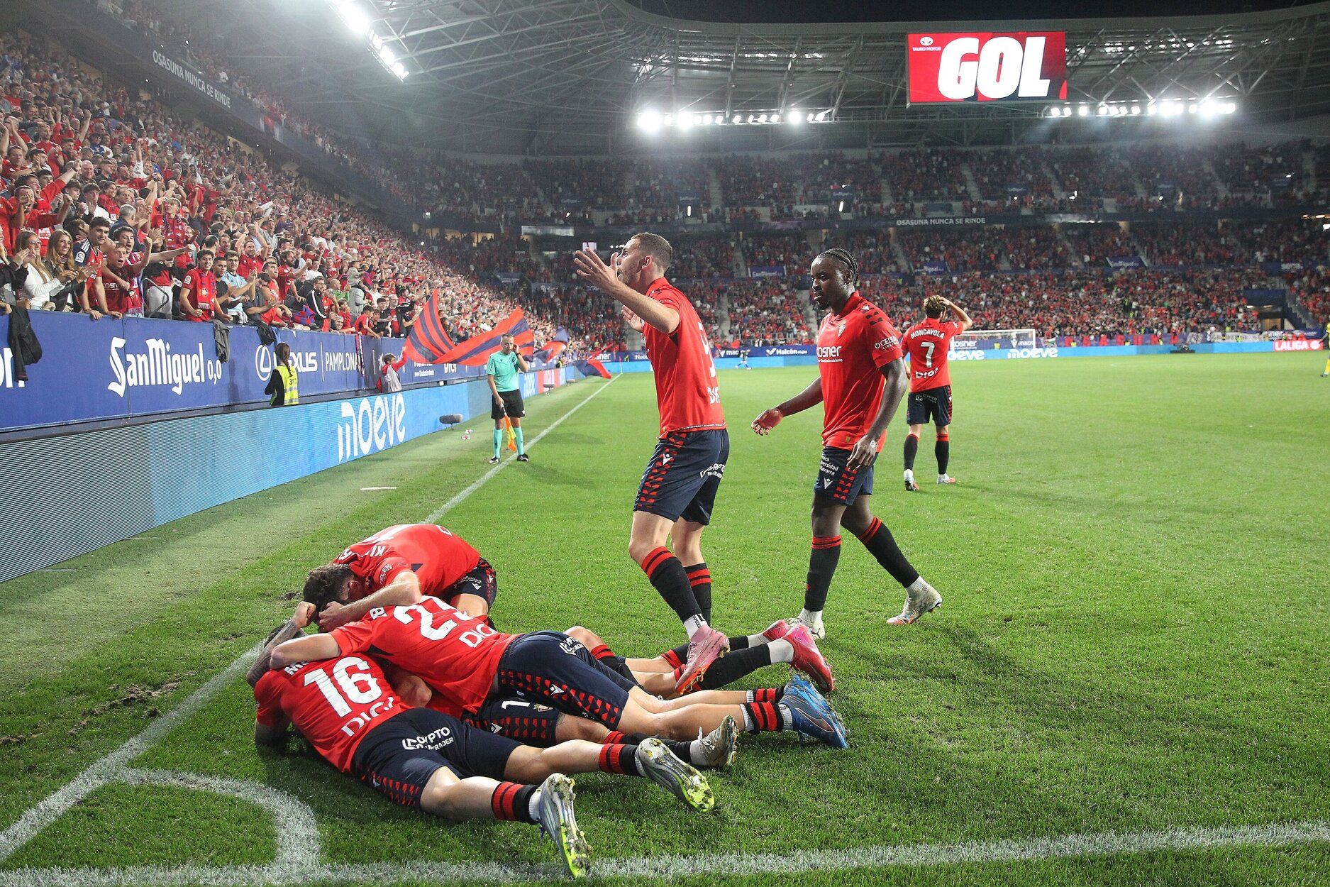 Fotos del Osasuna-Getafe en El Sadar