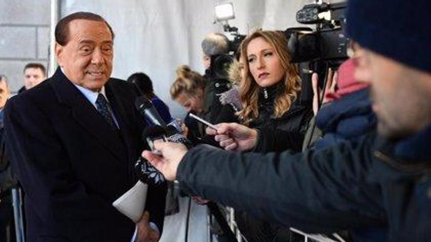 Silvio Berlusconi, respondiendo a la prensa