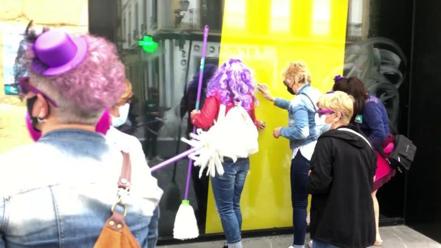 LAB protesta por la precariedad laboral en sectores feminizados