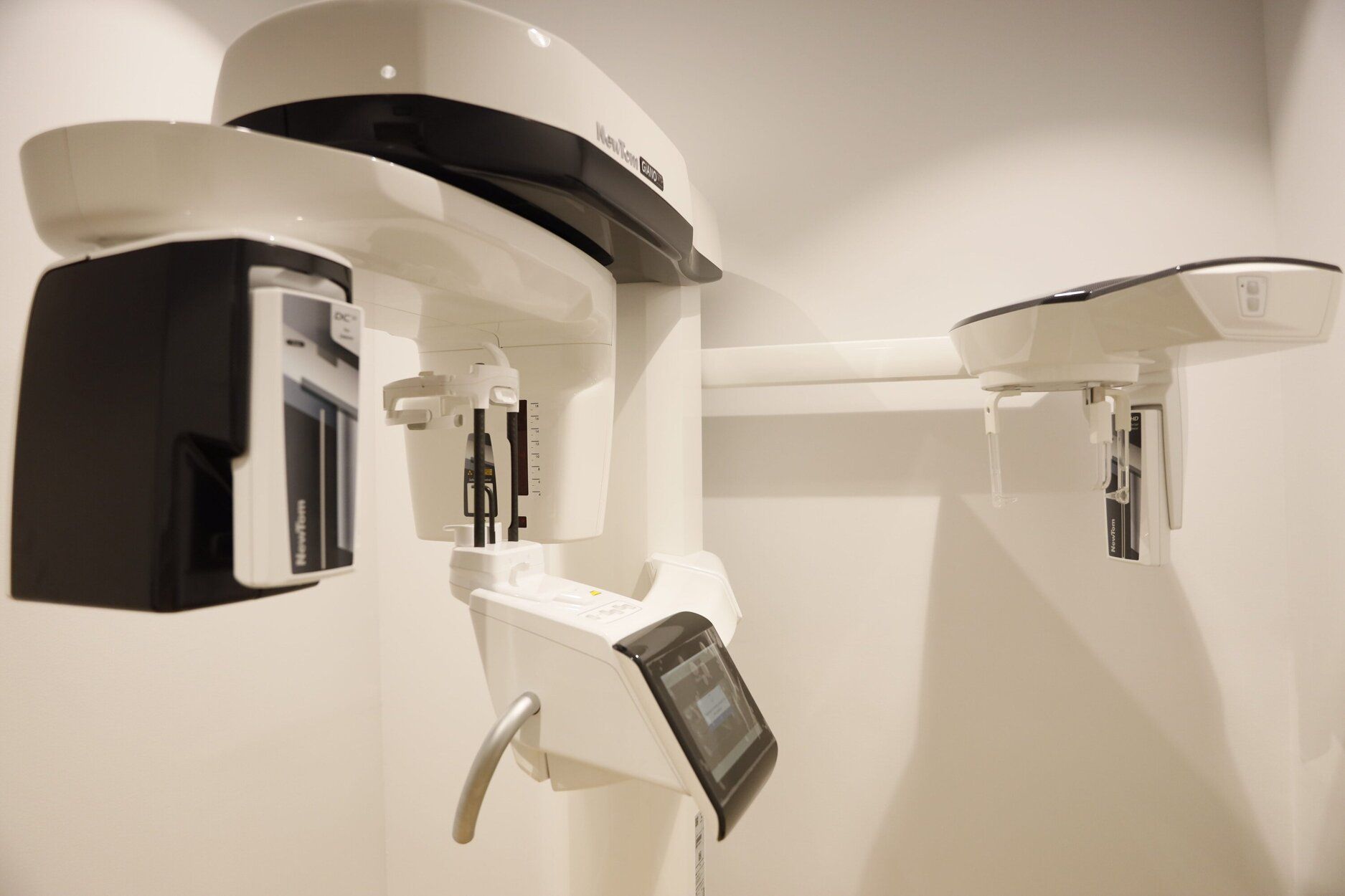 En imágenes: Hiru Dental, cuidando de tu sonrisa