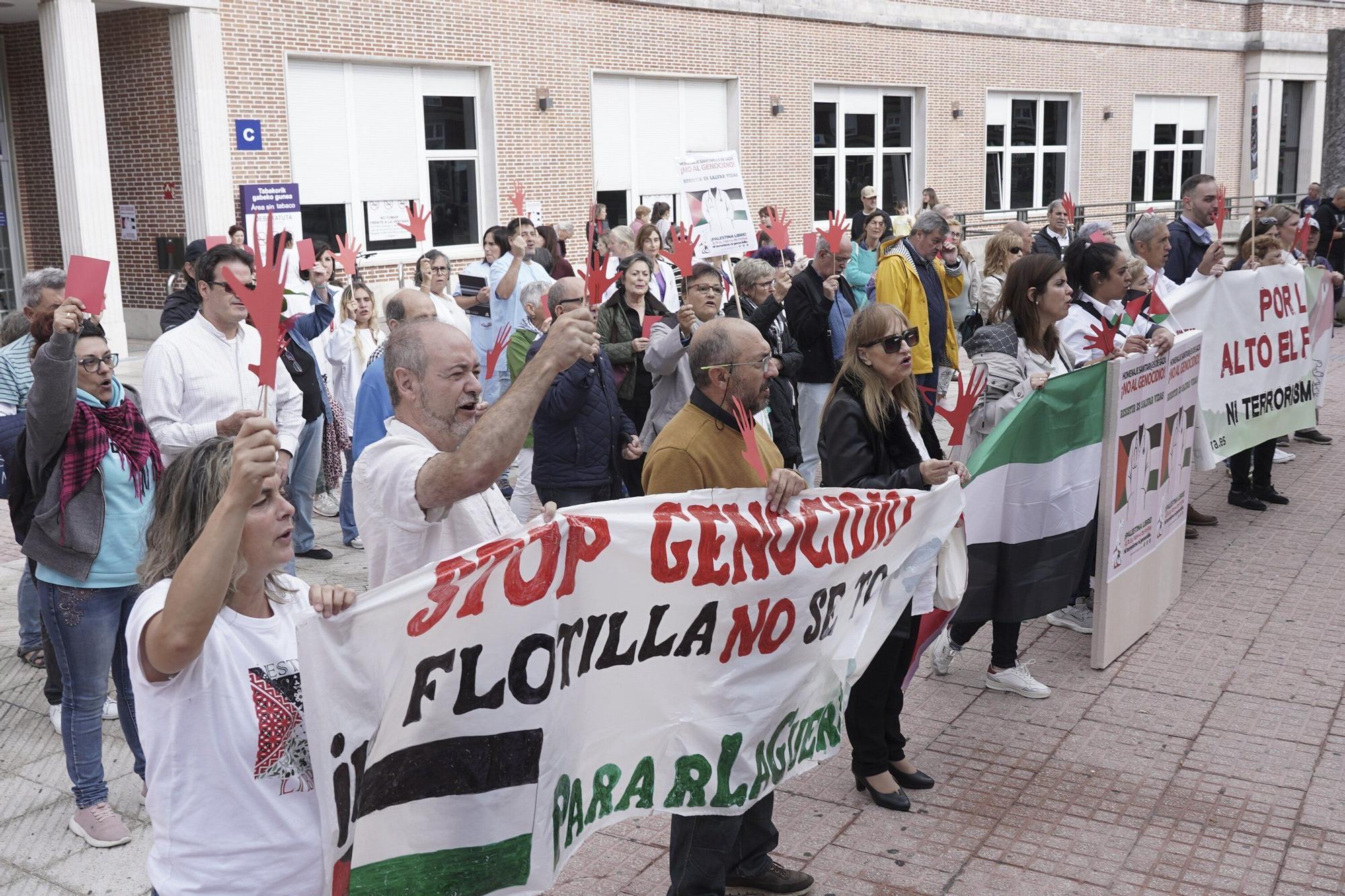 El Hospital de Cruces se manifiesta en favor de los sanitarios de Gaza