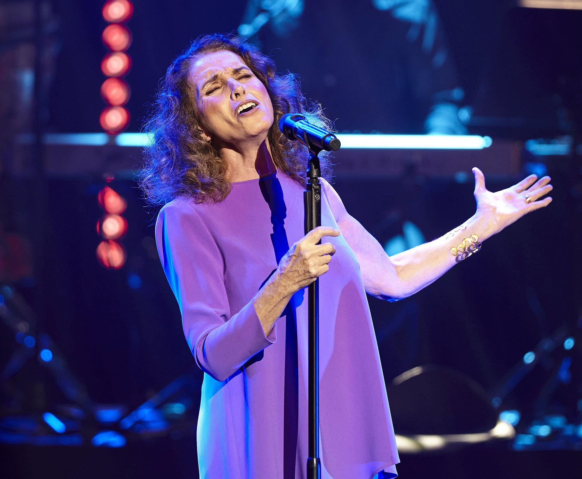 Fotos del concierto de Ana Belén en Baluarte