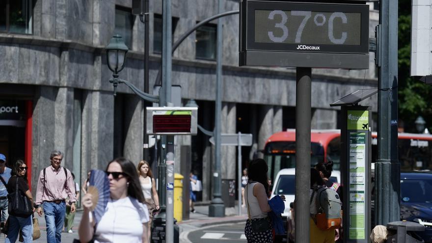 Euskadi prolonga el aviso amarillo por calor hasta el sábado con máximas de 35 grados