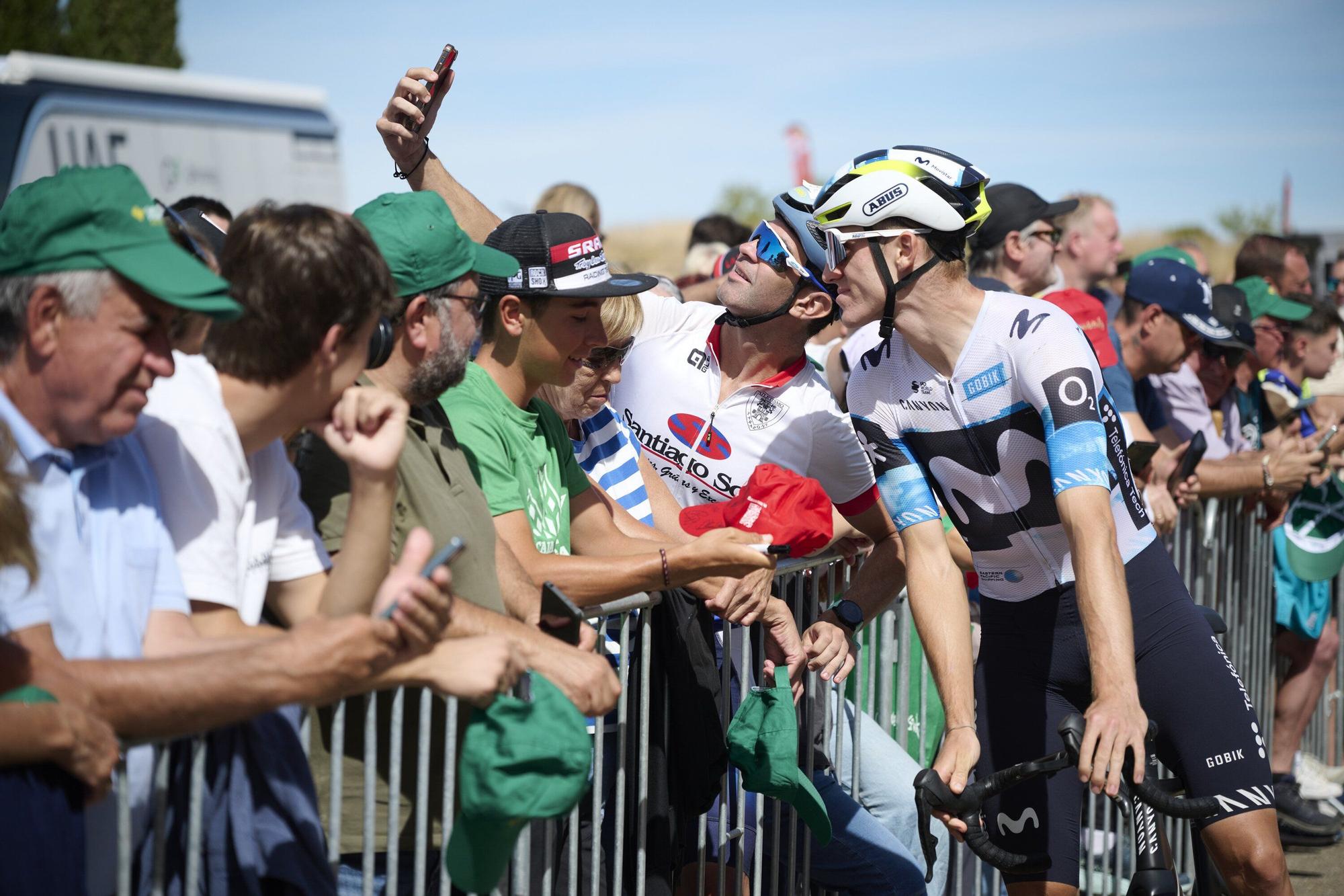 Fotos de la etapa navarra de La Vuelta 25 entre Sendaviva y Larra - Belagua