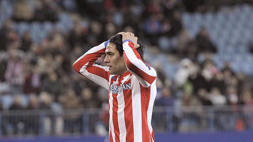 El Atlético  se encomienda  a Falcao para el milagro en Kazan