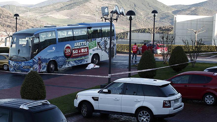 El lugar de la tragedia, acordonado en la mañana de ayer.