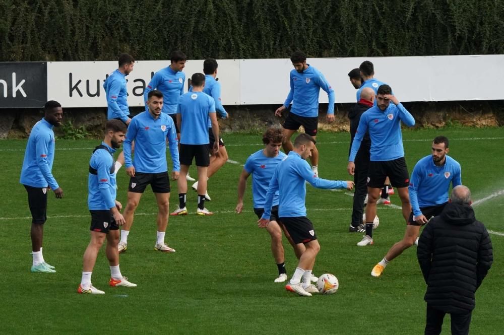 Entrenamiento del Athletic en Lezama.